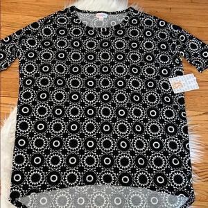 ❤️ FINAL PRICE ❤️ NWT! Lularoe Irma black & white XS